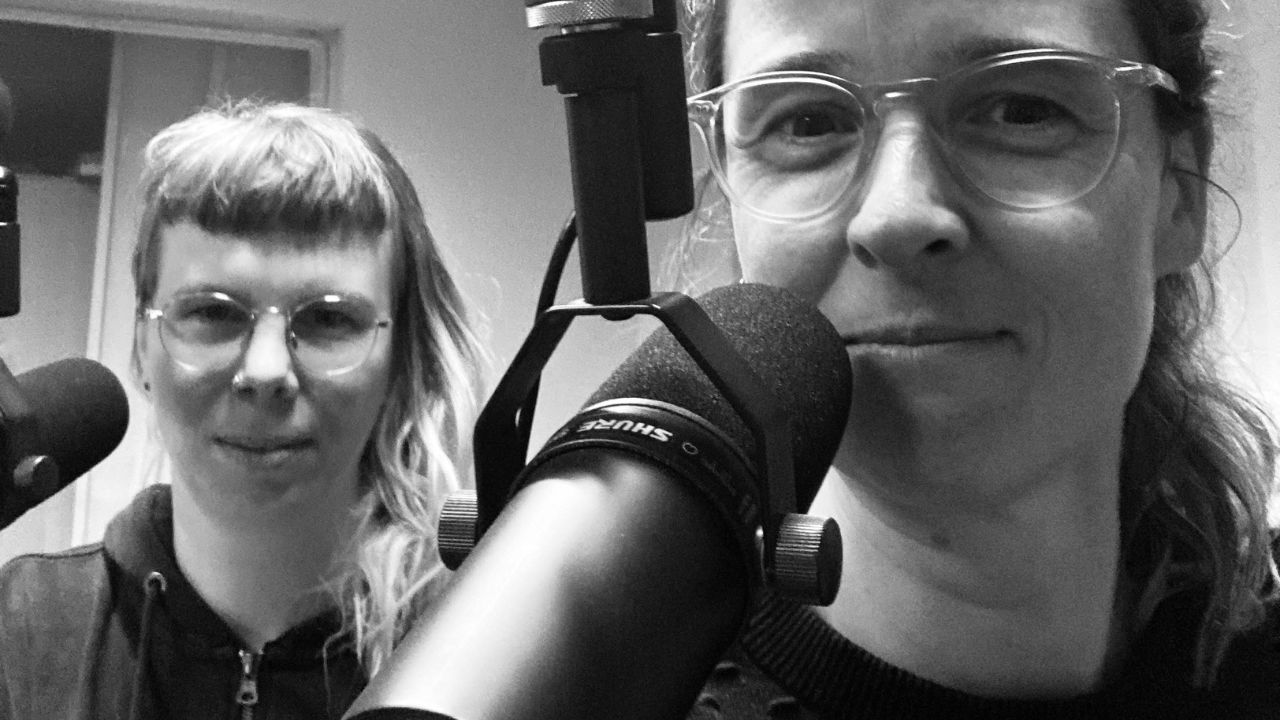Mirjam Aggeler (links) und Anja Peter (rechts) zu Gast bei Radia LoRa Mirjam Aggeler (links) und Anja Peter (rechts) zu Gast bei Radia LoRa